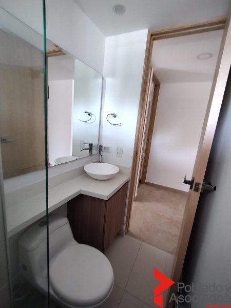 Apartamento en arriendo en Zuñiga, Envigado · foto 15 de 24