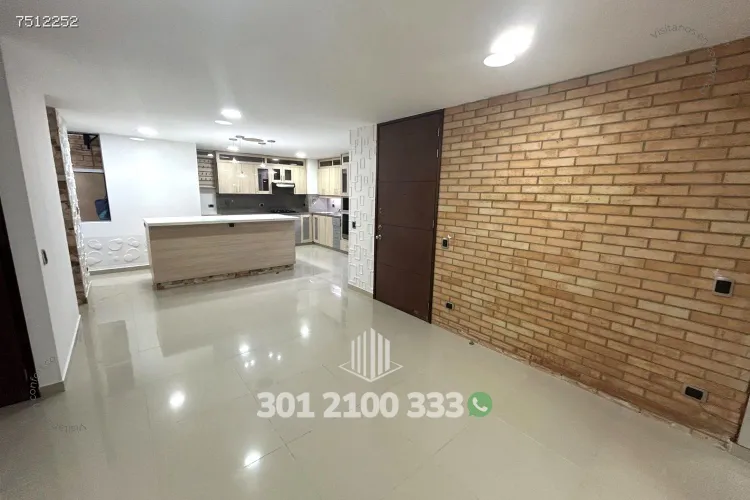 Apartamento de 3 alcobas en venta en Cumbres, Envigado, 130 m² · foto 3 de 24