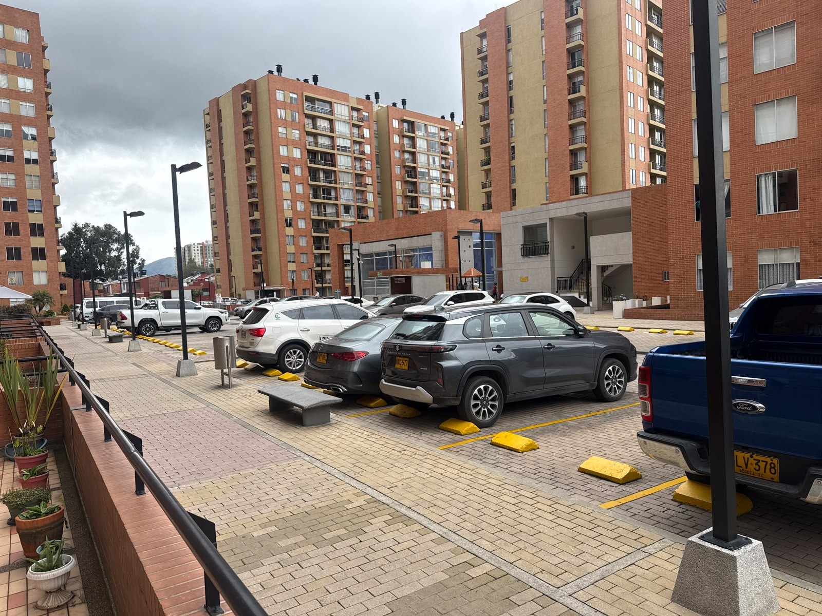 Apartamento en venta en Portales Del Norte, Bogotá · foto 9 de 20