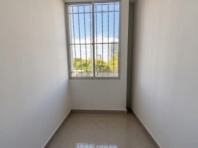 Oficina en arriendo en Manga, Cartagena, 80 m² · foto 8 de 11