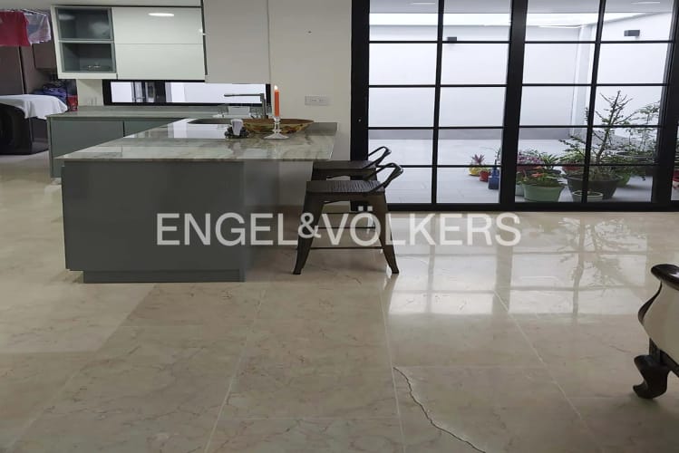 Casa de 3 alcobas en venta en San Nicolas, La Ceja, 174 m² · foto 2 de 3