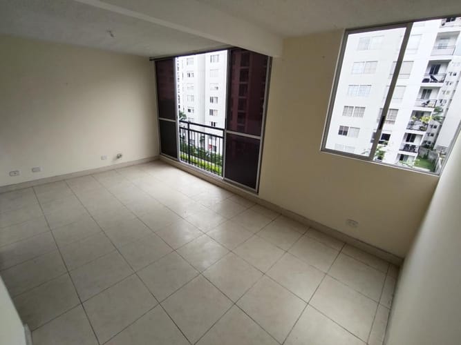 Apartamento de 2 alcobas en arriendo en Palmaseca, Yumbo, 60 m² · foto 2 de 21
