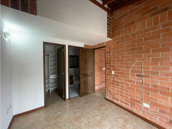 Casa de 3 alcobas en venta en Poblado Del Sur, La Estrella, 178 m² · foto 16 de 24