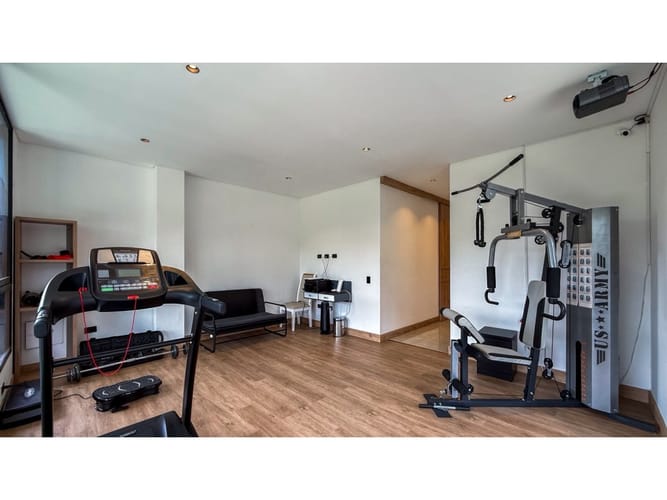 Casa de 3 alcobas en venta en Las Palmas, Medellín, 495 m² · foto 12 de 24