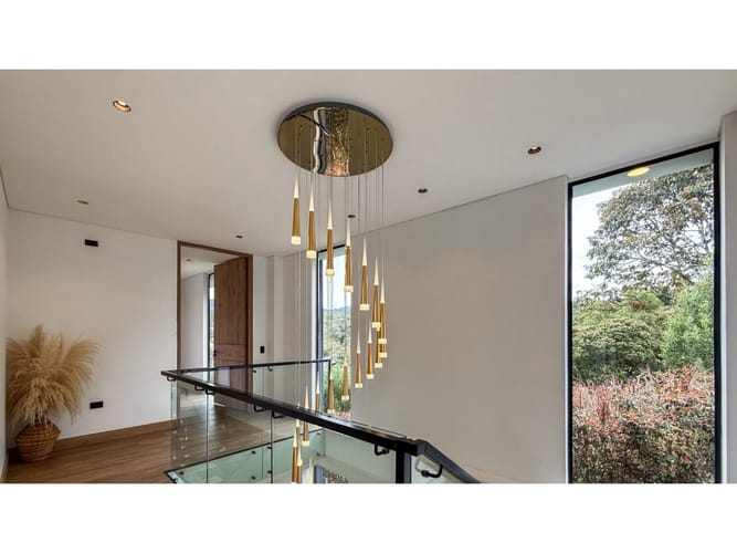 Casa de 3 alcobas en venta en Las Palmas, Medellín, 495 m² · foto 15 de 24