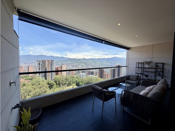 Apartamento de 1 alcoba en venta en Transversal Superior, Medellín, 89 m² · foto 3 de 18