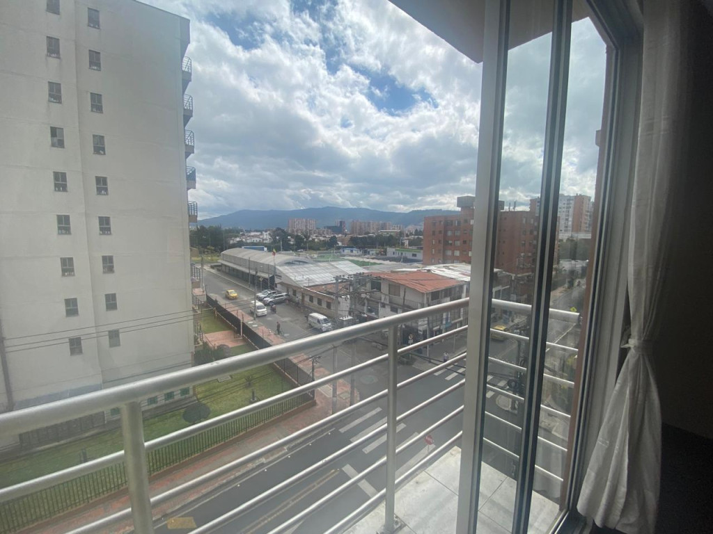 Apartamento en venta en Britalia, Bogotá · foto 3 de 19