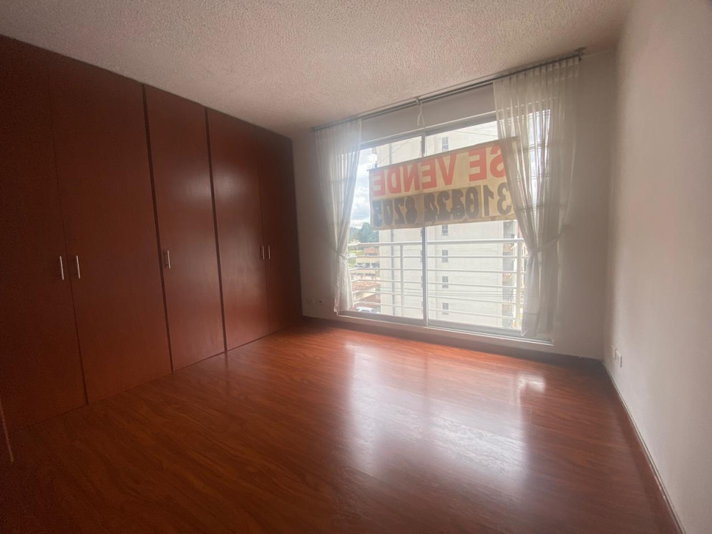 Apartamento en venta en Britalia, Bogotá · foto 8 de 19