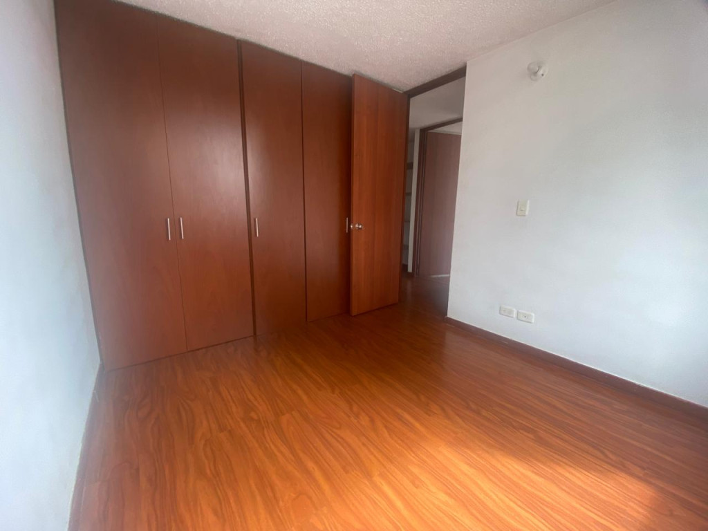Apartamento en venta en Britalia, Bogotá · foto 11 de 19