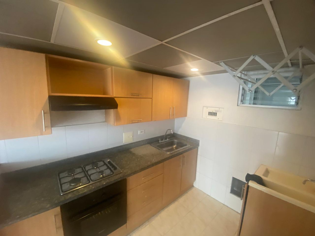 Apartamento en venta en Britalia, Bogotá · foto 12 de 19