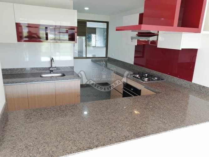 Apartamento de 3 alcobas en arriendo en Alameda, Bogotá, 104 m² · foto 2 de 12