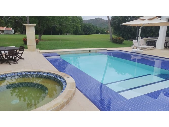 Casa de 4 alcobas en venta en Bosques De Peñalisa, Ricaurte, 381 m² · foto 14 de 15