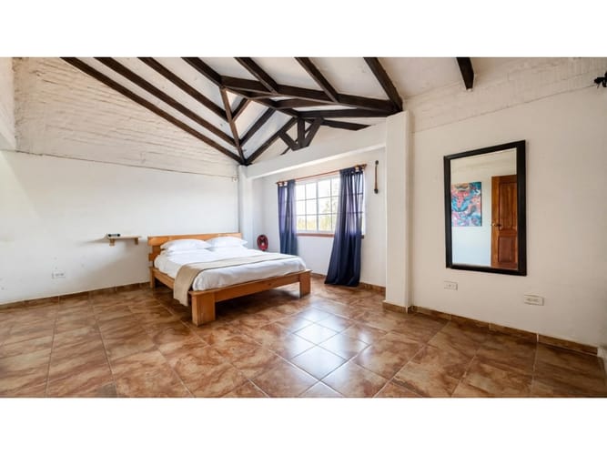 Casa de 5 alcobas en venta en El Hormiguero, Cali, 564 m² · foto 13 de 24