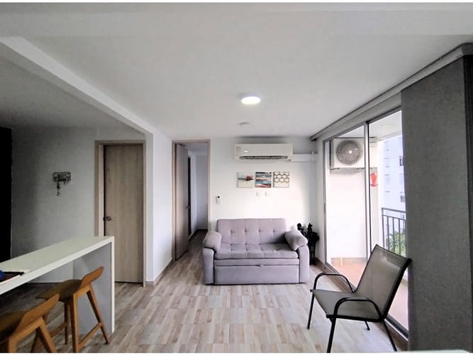 Apartamento de 2 alcobas en venta en Ricaurte, 50 m² · foto 2 de 21