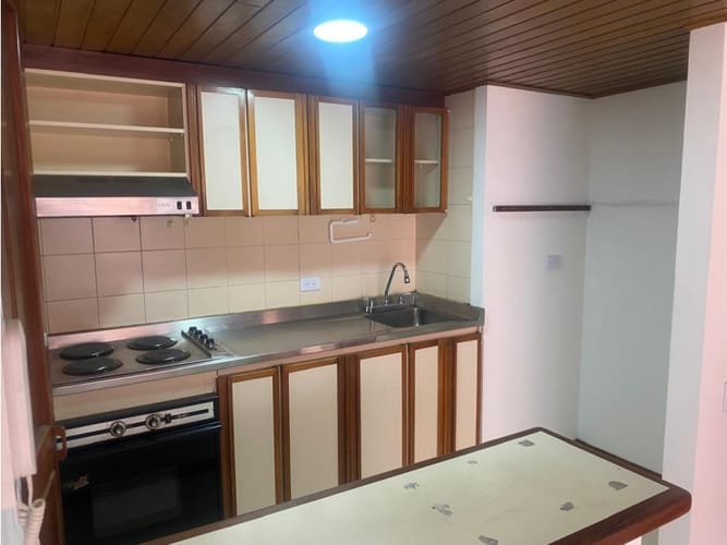 Apartaestudio en venta en Chico Norte, Bogotá, 52 m² · foto 5 de 13
