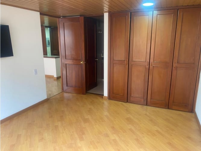 Apartaestudio en venta en Chico Norte, Bogotá, 52 m² · foto 9 de 13