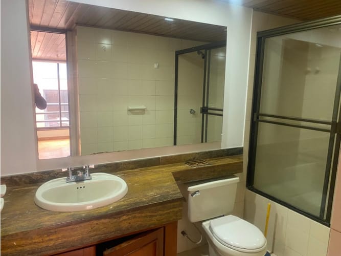 Apartaestudio en venta en Chico Norte, Bogotá, 52 m² · foto 12 de 13