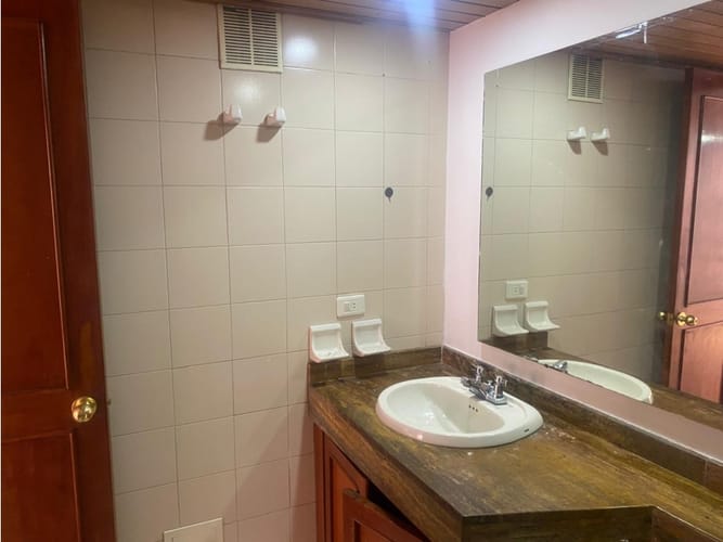 Apartaestudio en venta en Chico Norte, Bogotá, 52 m² · foto 13 de 13