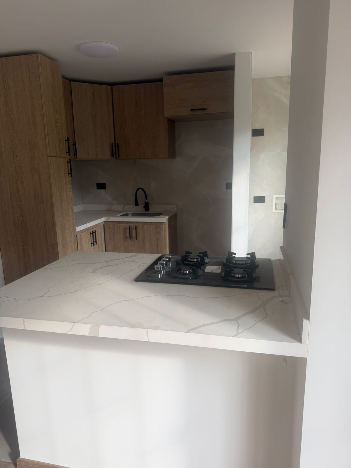 Apartamento en venta en Normandia, Bogotá · foto 6 de 15