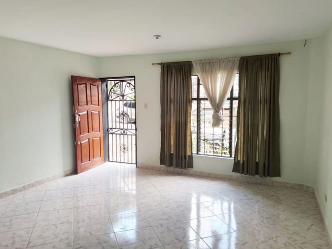 Oficina en venta en Laureles, Medellín, 135 m² · foto 2 de 17