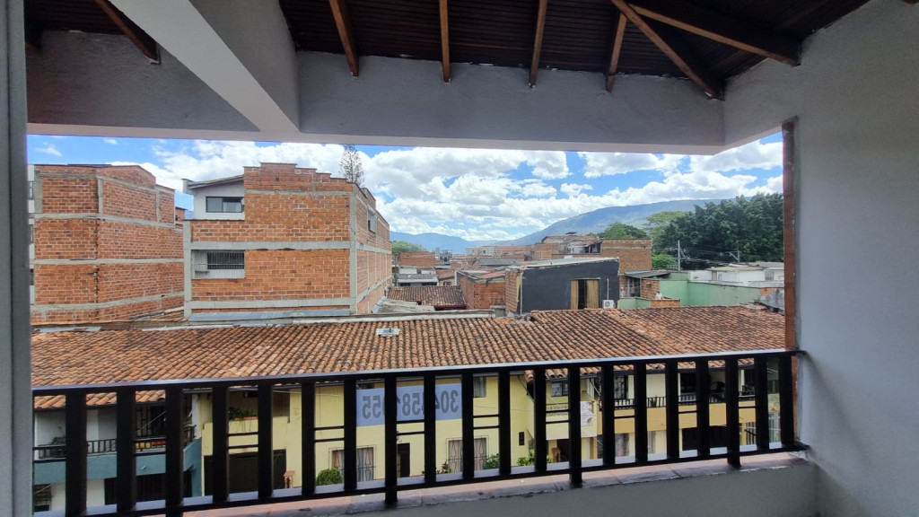 Apartamento en arriendo en San Pablo Guayabal, Medellín · foto 3 de 11