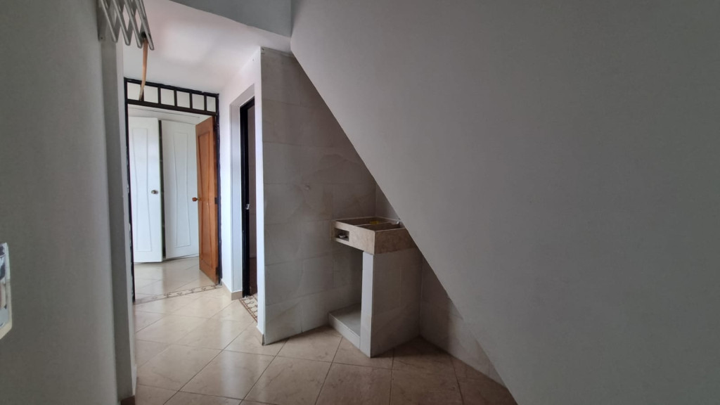 Apartamento en arriendo en San Pablo Guayabal, Medellín · foto 10 de 11