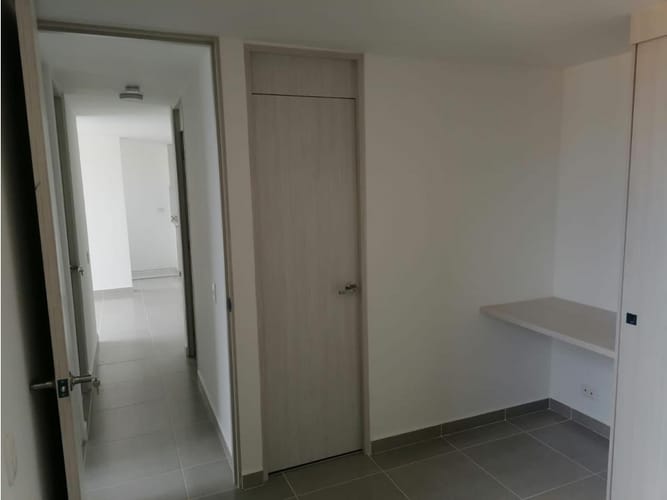 Apartamento de 3 alcobas en venta en Cabecera San Antonio De Prado, Medellín, 52 m² · foto 10 de 14