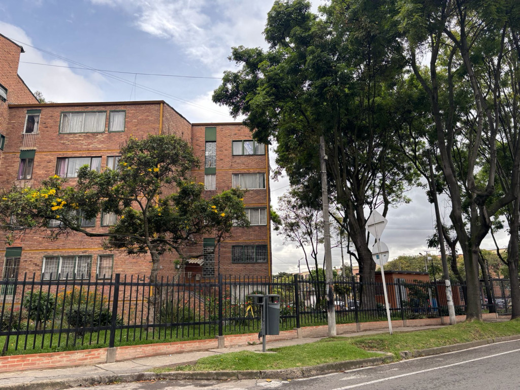 Apartamento en venta en Timiza, Bogotá · foto 3 de 19