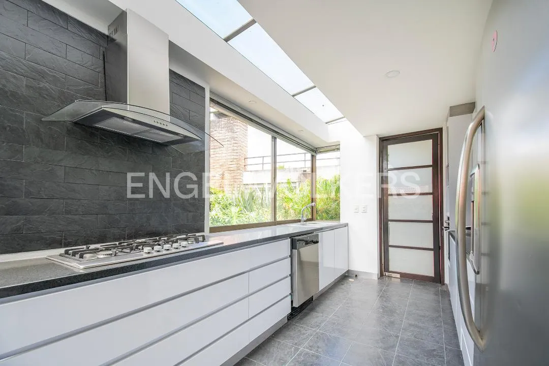 Casa en venta en Guaymaral, Bogotá · foto 8 de 18