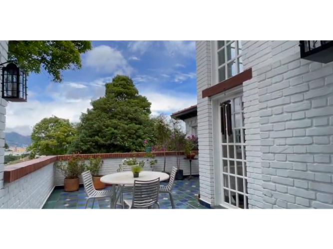 Casa de 3 alcobas en venta en Cerros De Niza, Bogotá, 600 m² · foto 7 de 14