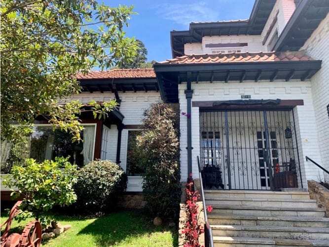 Casa de 3 alcobas en venta en Cerros De Niza, Bogotá, 600 m² · foto 14 de 14
