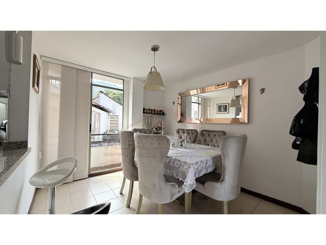 Apartamento de 3 alcobas en venta en Centro, Ibagué, 92 m² · foto 2 de 11