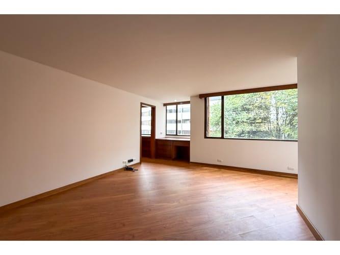 Apartamento de 4 alcobas en venta en El Nogal, Bogotá, 231 m² · foto 16 de 19