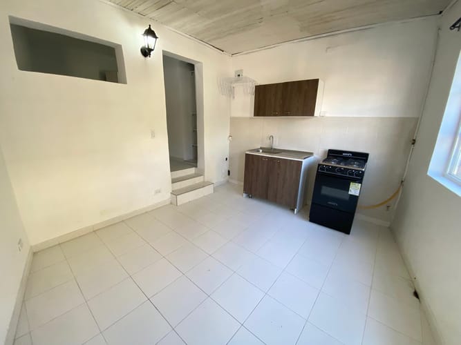 Apartamento de 3 alcobas en venta en San Cayetano, Cali, 37 m² · foto 9 de 13