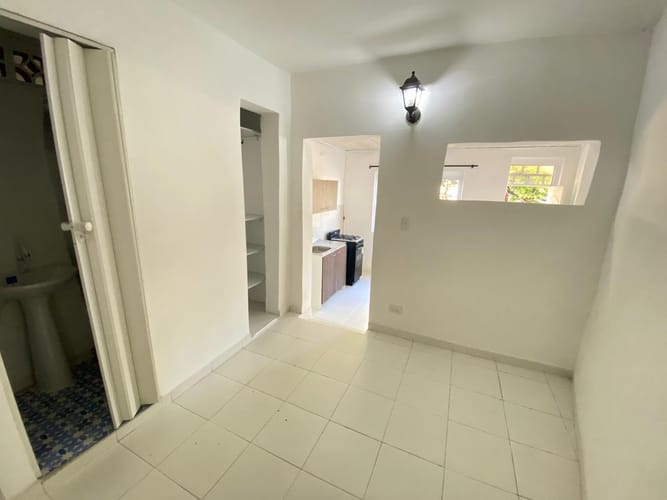 Apartamento de 3 alcobas en venta en San Cayetano, Cali, 37 m² · foto 10 de 13