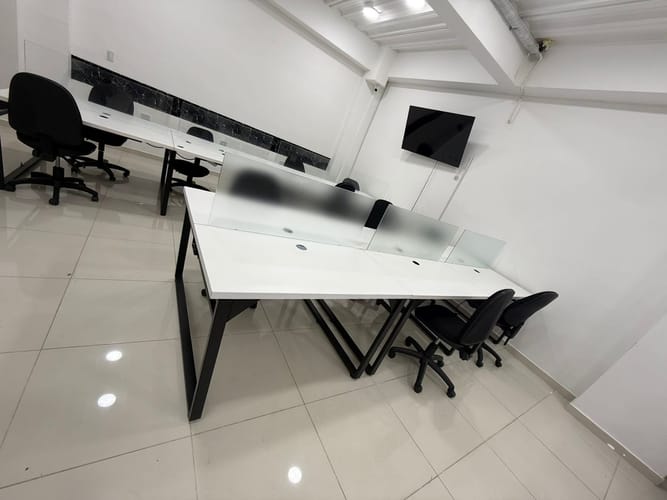Oficina en arriendo en Versalles, Cali, 300 m² · foto 9 de 17