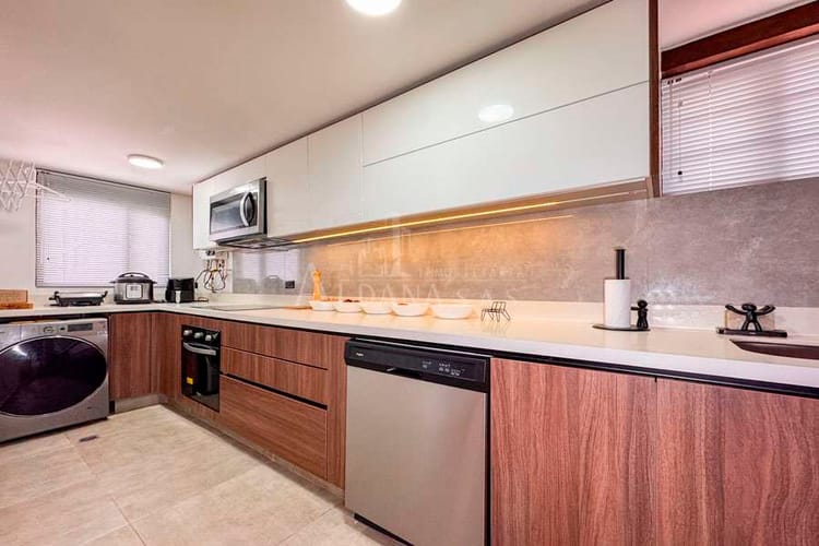 Apartamento de 3 alcobas en venta en Colina Campestre, Bogotá, 111 m² · foto 4 de 14