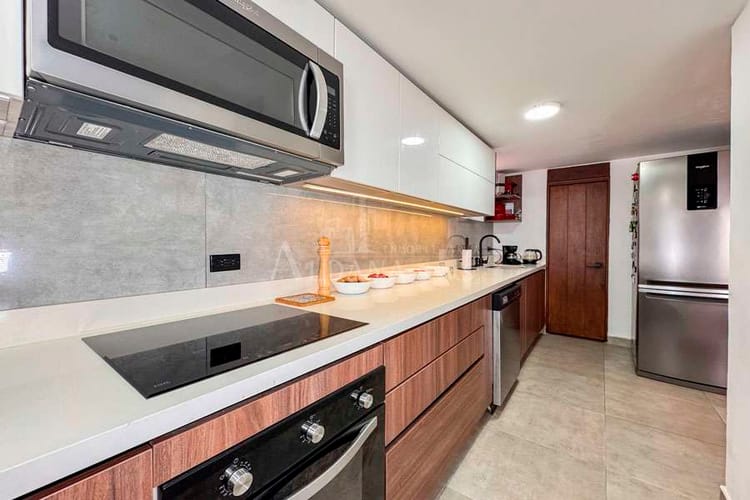 Apartamento de 3 alcobas en venta en Colina Campestre, Bogotá, 111 m² · foto 5 de 14