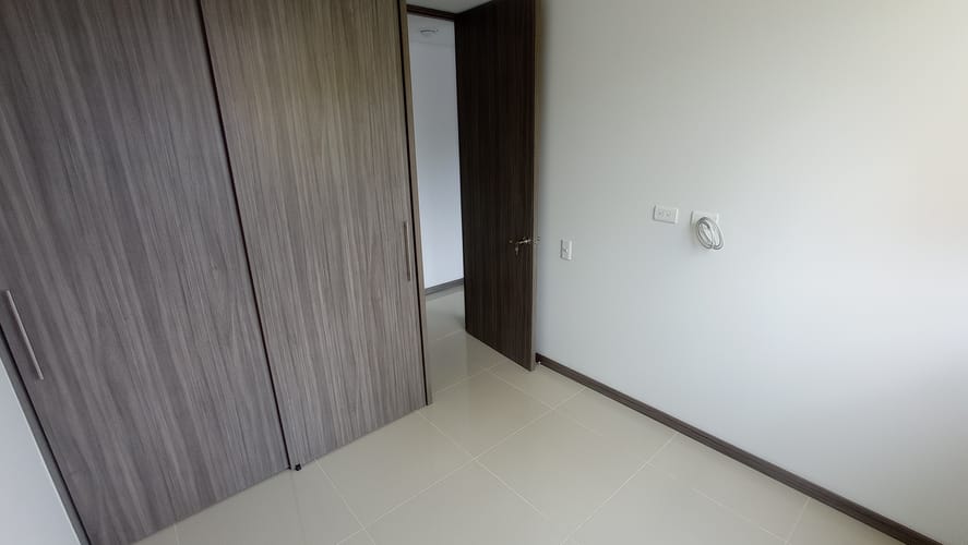 Apartamento en venta en Ditaires, Itagüí, 69 m² · foto 6 de 10