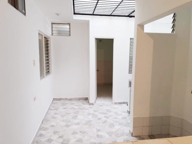 Oficina en venta en Laureles, Medellín, 135 m² · foto 3 de 17