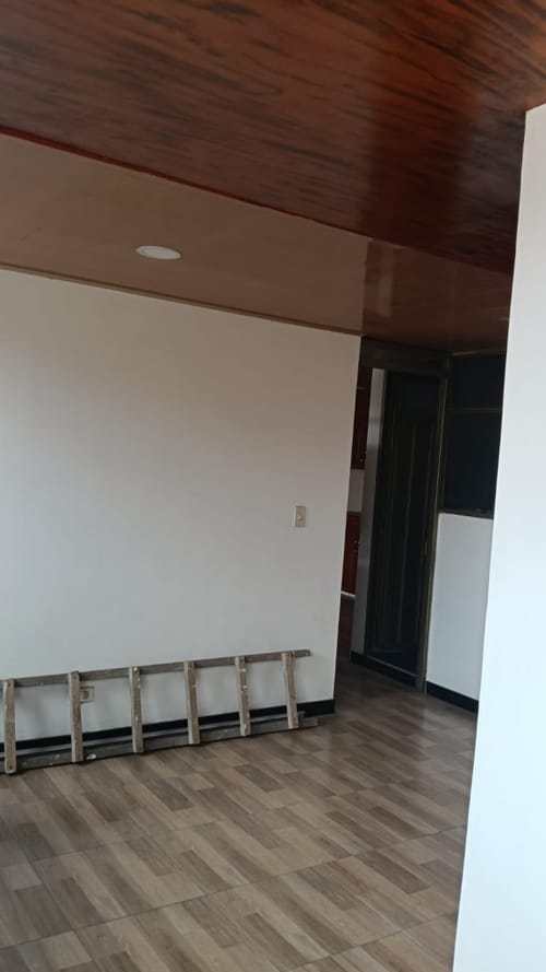 Apartamento de 3 alcobas en arriendo en Zona Industrial Santa Ana, Soacha, 75 m² · foto 2 de 14
