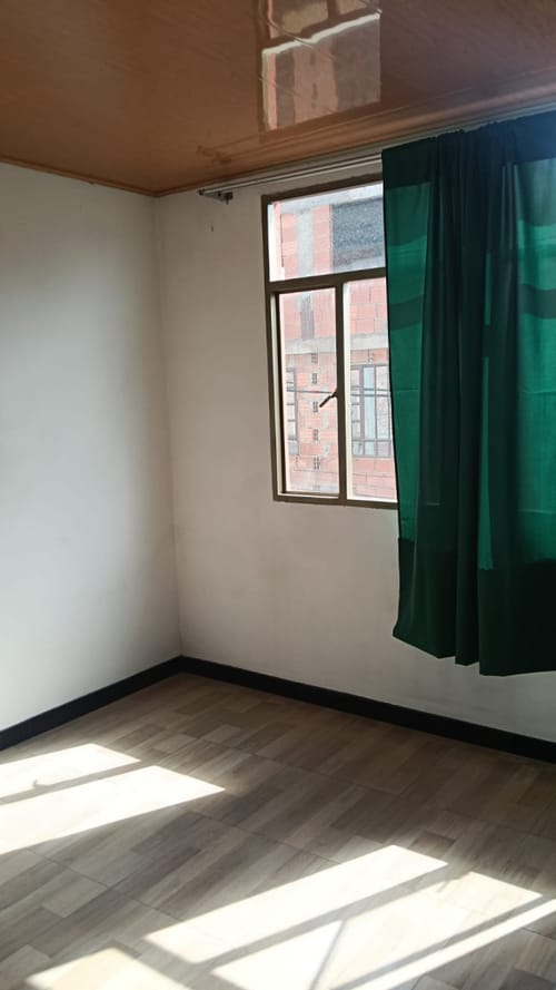 Apartamento de 3 alcobas en arriendo en Zona Industrial Santa Ana, Soacha, 75 m² · foto 8 de 14