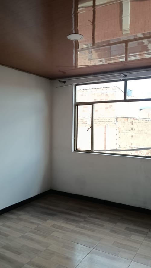 Apartamento de 3 alcobas en arriendo en Zona Industrial Santa Ana, Soacha, 75 m² · foto 10 de 14