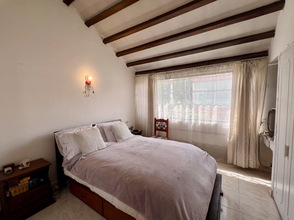 Casa en venta en Alhambra, Bogotá · foto 11 de 22