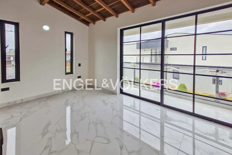 Casa de 4 alcobas en venta en El Tambo, La Ceja, 114 m² · foto 10 de 15