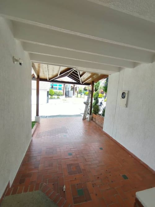 Casa de 4 alcobas en arriendo en Quinta Granada, Piedecuesta, 120 m² · foto 2 de 24