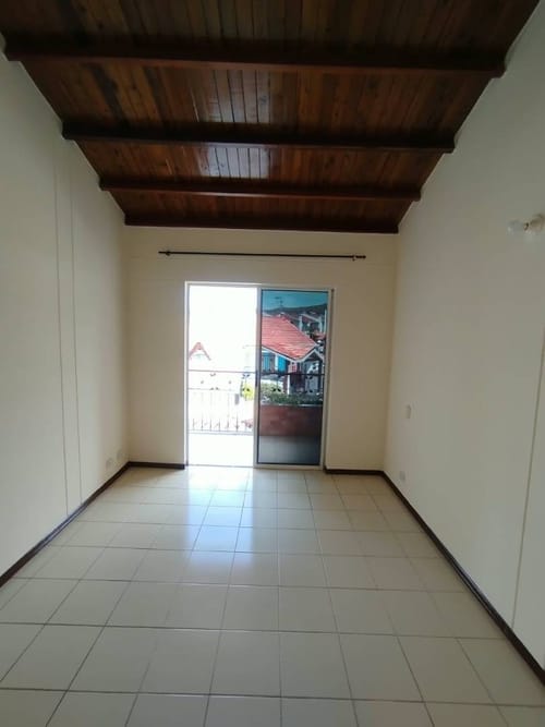 Casa de 4 alcobas en arriendo en Quinta Granada, Piedecuesta, 120 m² · foto 4 de 24