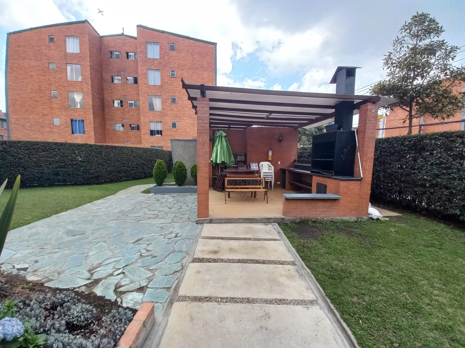 Apartamento en venta en Castilla, Bogotá · foto 15 de 18