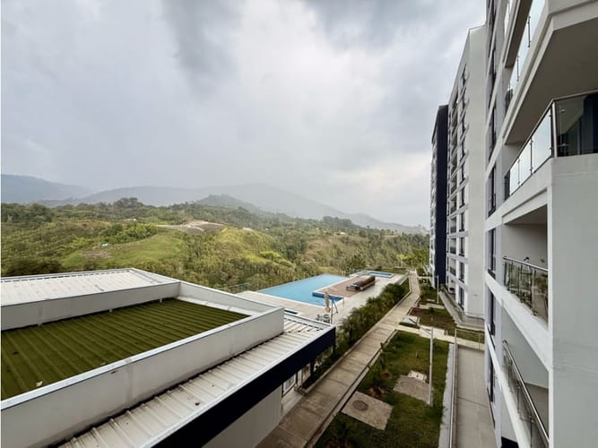 Apartamento de 3 alcobas en venta en Cr. Horizonte Verde, Armenia, 87 m² · foto 8 de 14