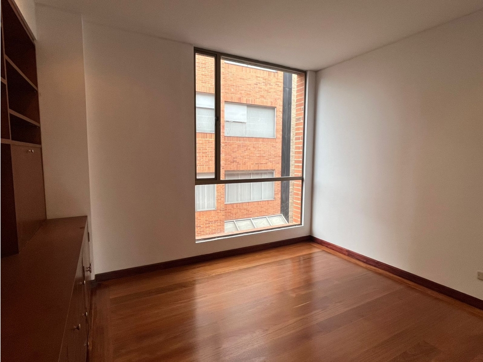 Apartamento en venta en Santa Barbara, Bogotá · foto 13 de 15